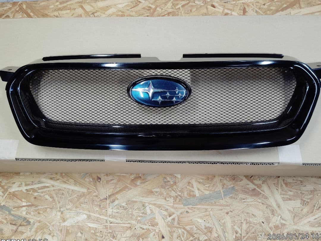 キ*ン様 スバル　レガシィBP/BL後期型フロントグリル