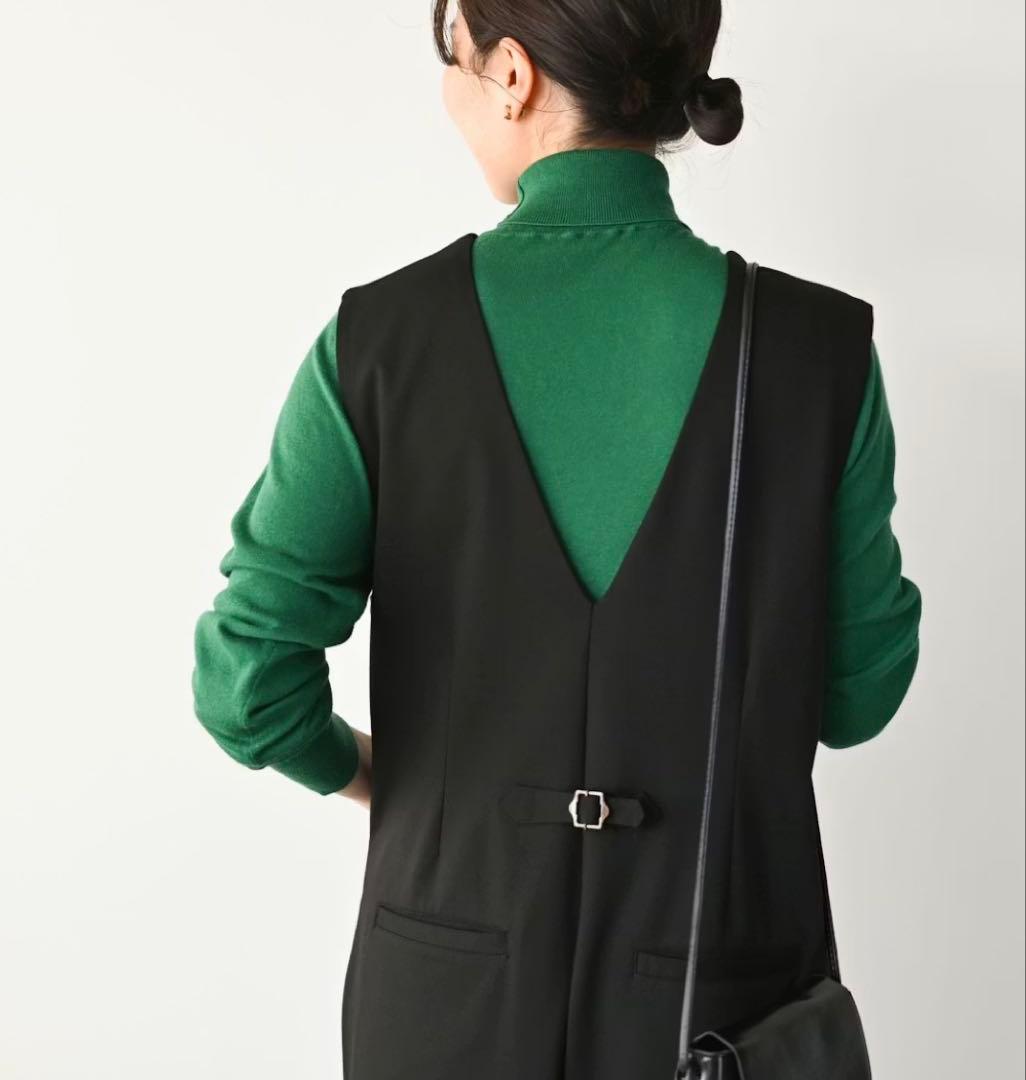 「気軽に着られて、きれい見え」ポンチ素材のオールインワン　黒　Sサイズ