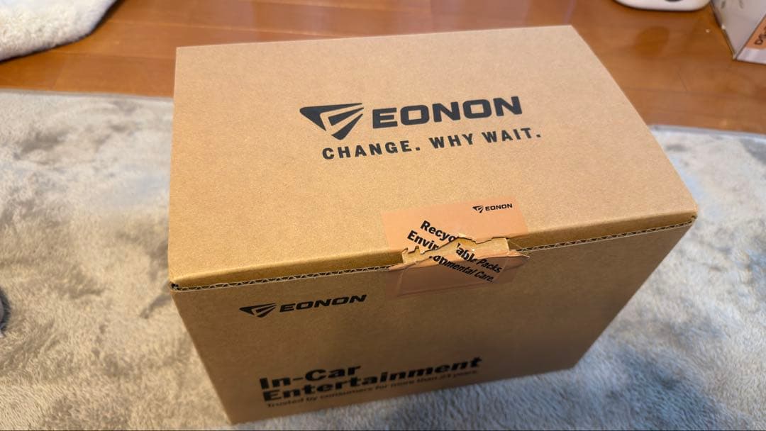 EONON 11.8インチ 2K Android　カーナビ【white】