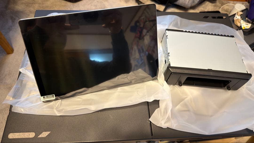 EONON 11.8インチ 2K Android　カーナビ【white】