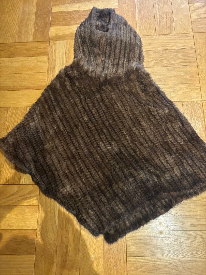 argue ミンクポンチョ