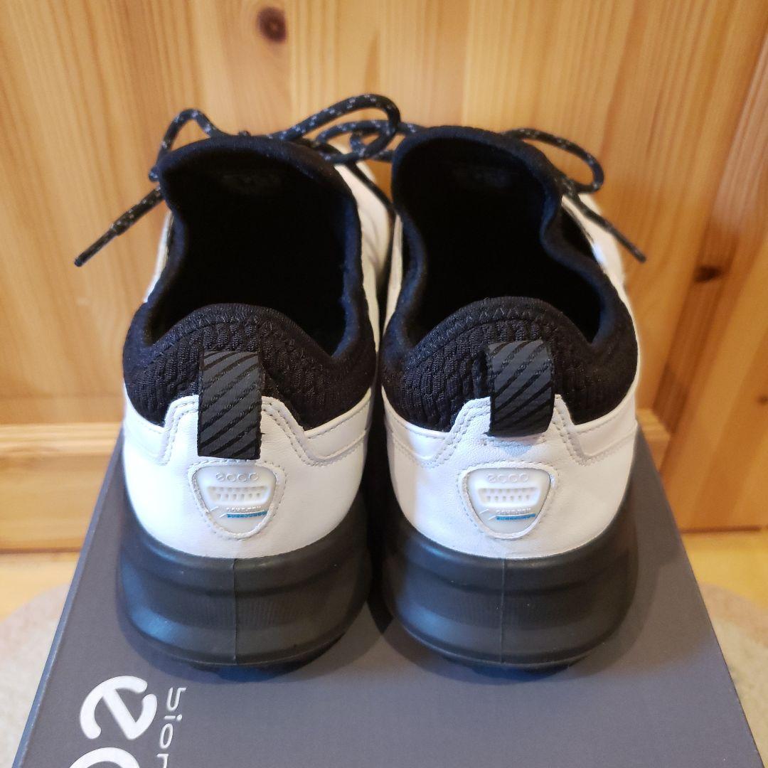 ECCO GOLF BIOM C4 40 ホワイト/ブラック