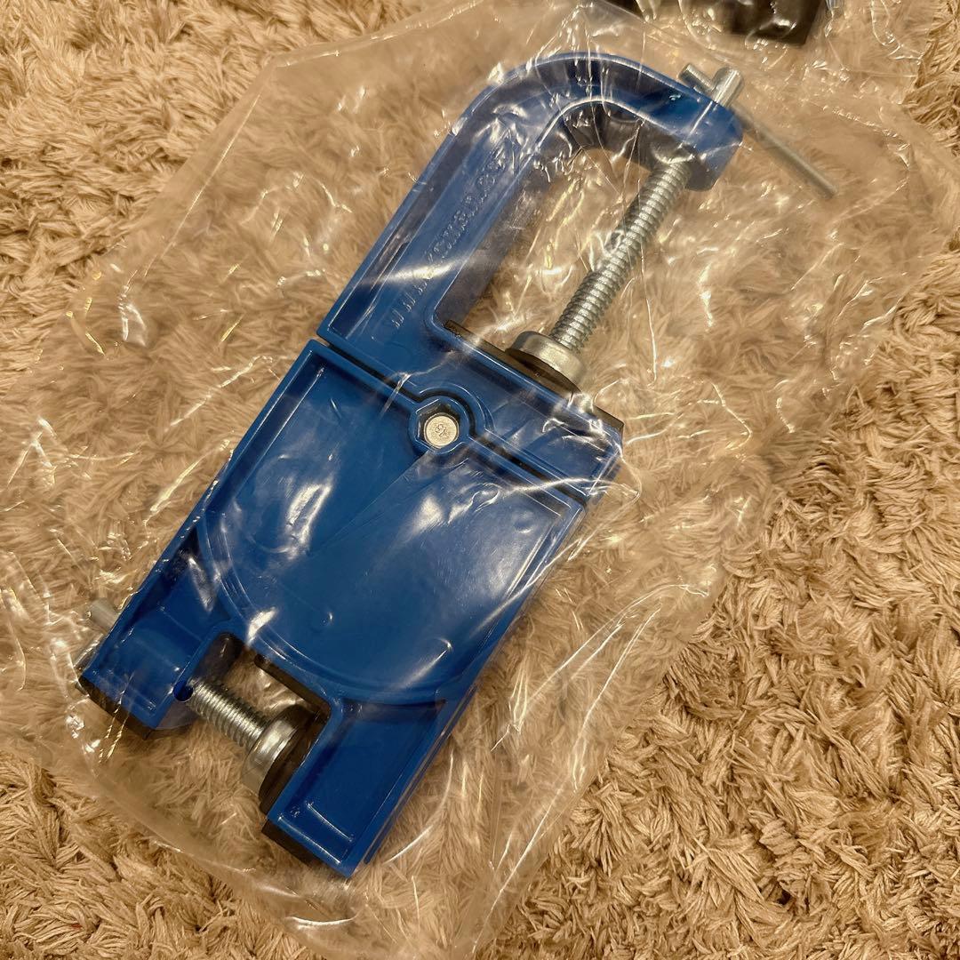 新品✨ Ski Vise 全金属の高山スキーバイス の調律とワックスがけ