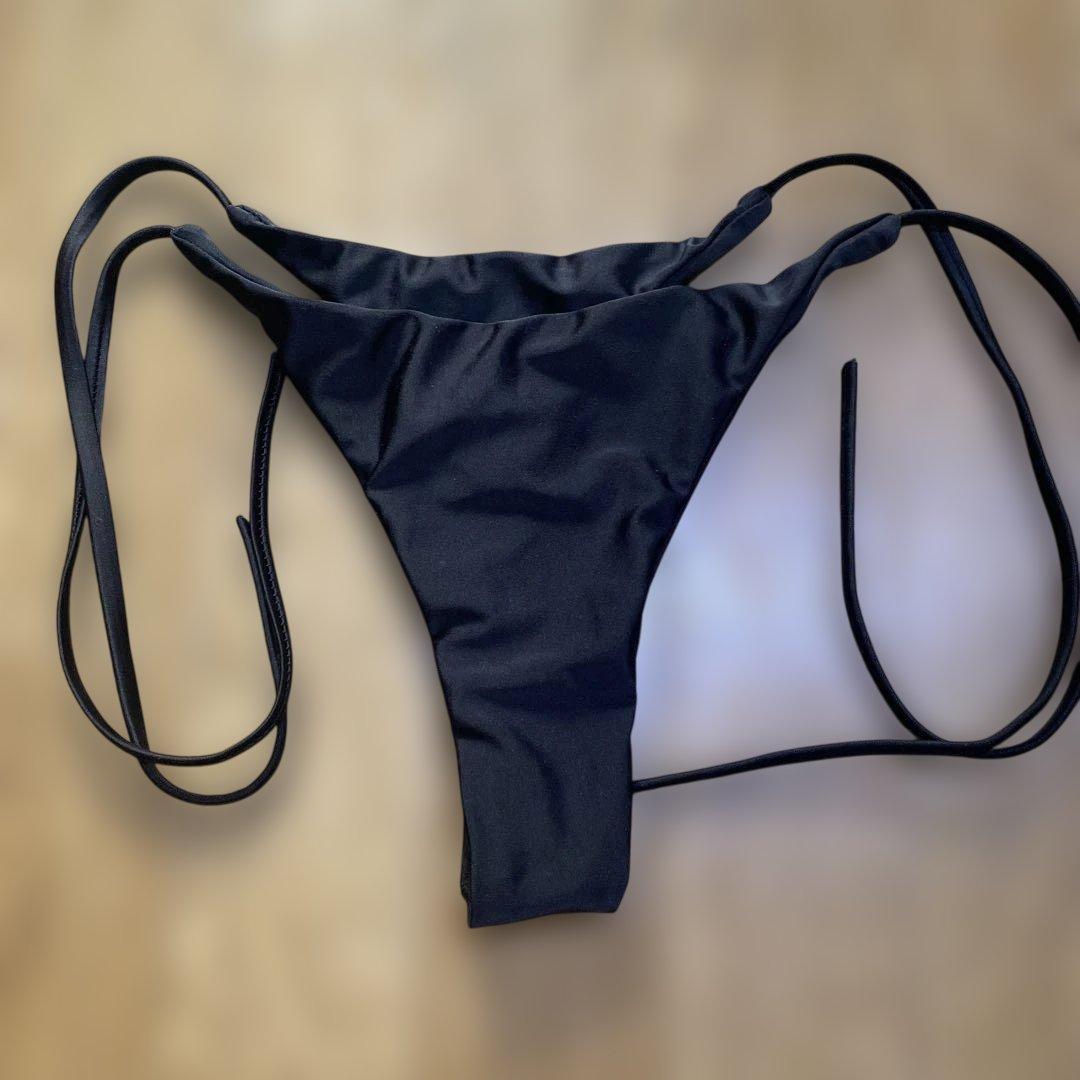 t*o様 まだあった混浴女子ビキニ 黒