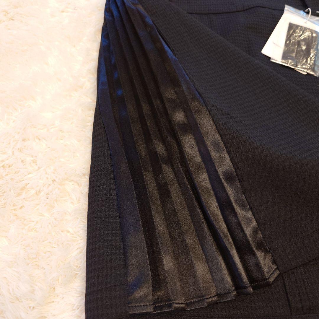 ブラック プリーツスカート 新しいタグ付き
