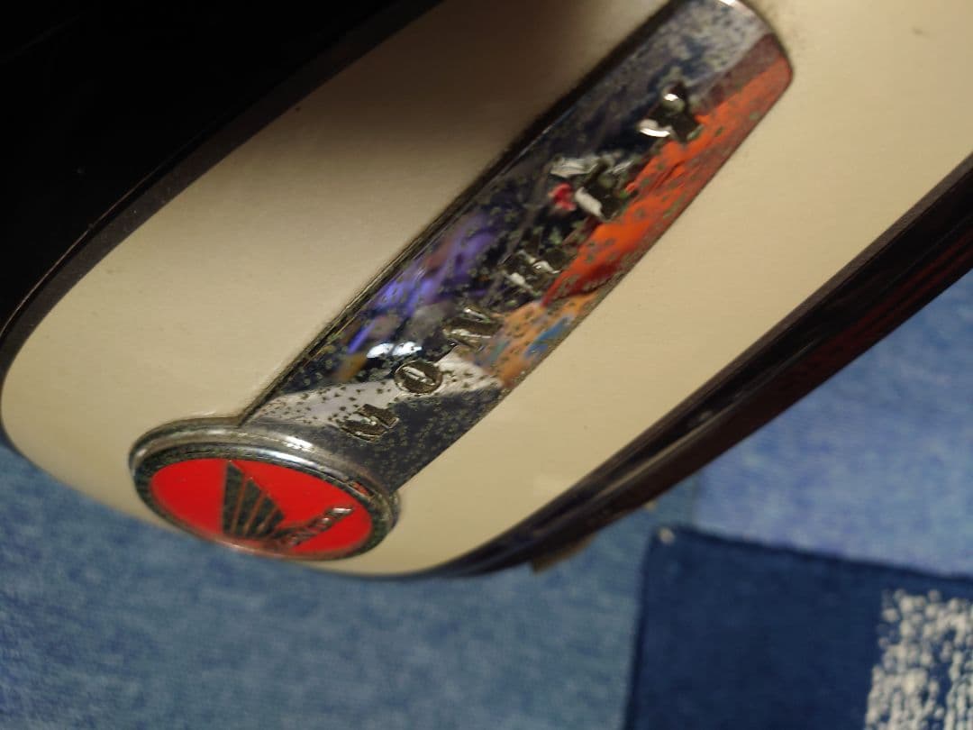 HONDA モンキー タンク キャップ鍵付き