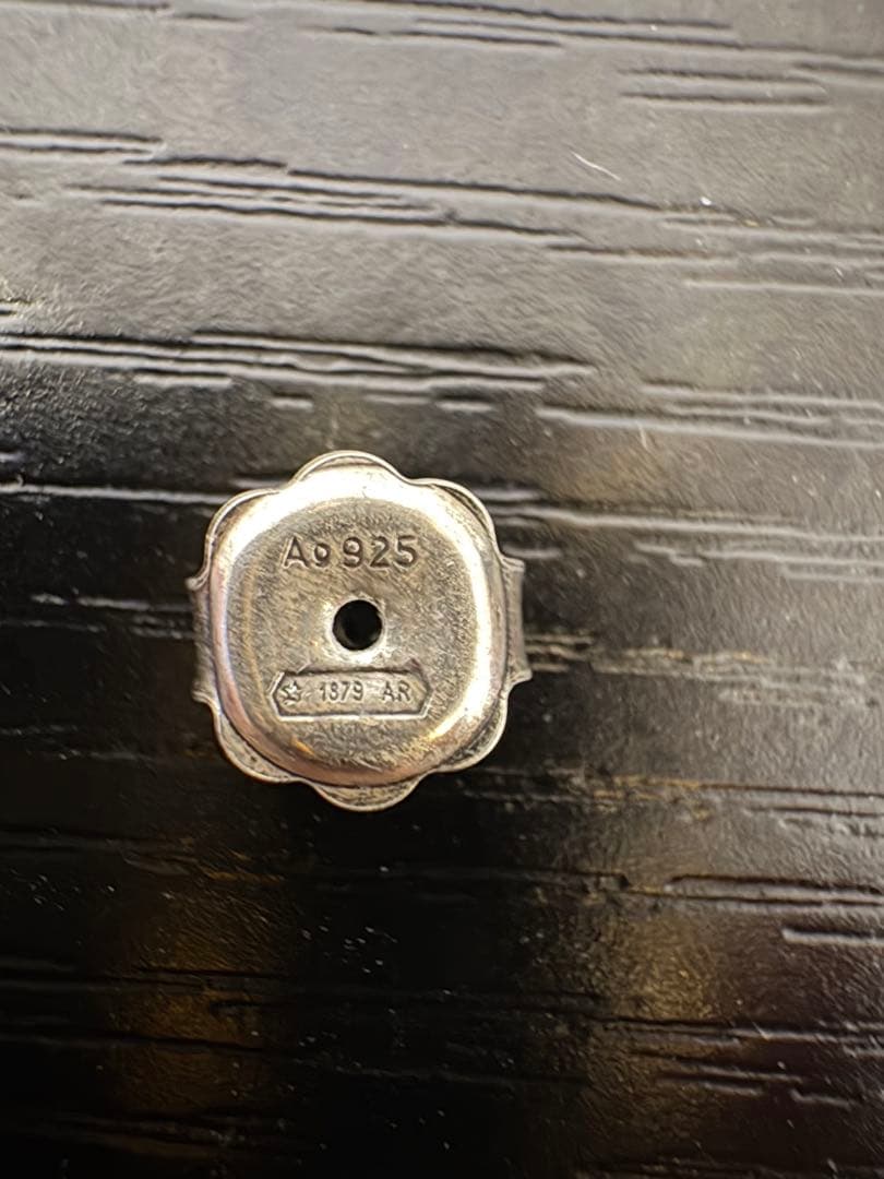 GUCCI ロープデザイン Gロゴ ピアス(片耳用)