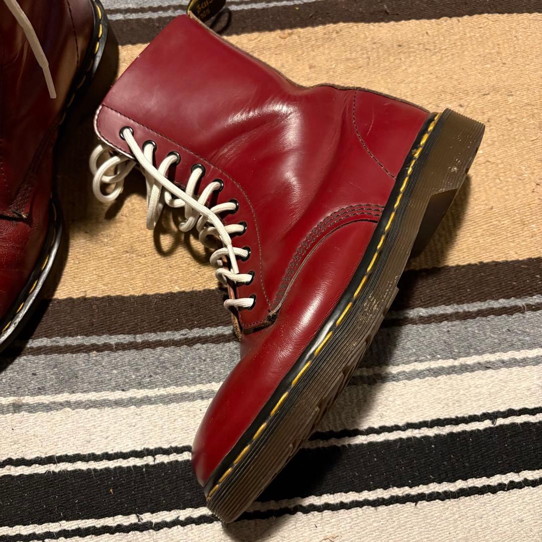 ドクターマーチン　英国製　チェリーレッド