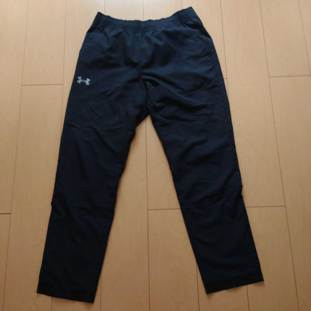 UNDER ARMOUR ブラック アウター・パンツセット
