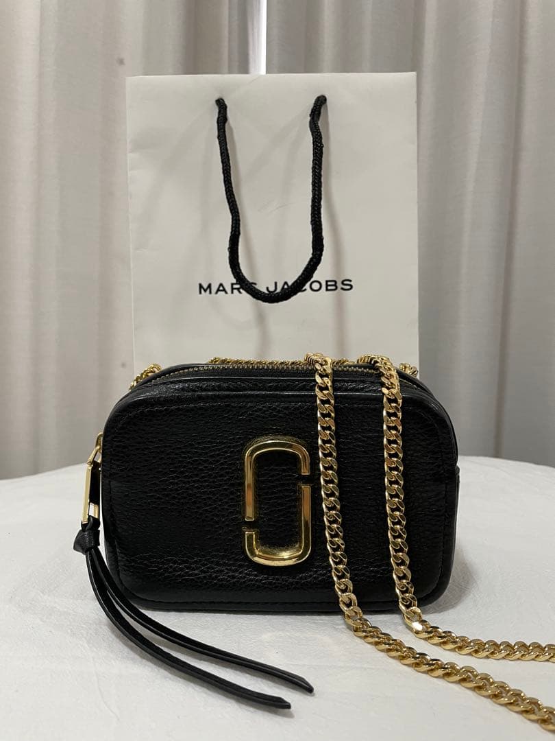 【プリン（整理中）】 Marc Jacobs ブラックショルダーバッグ