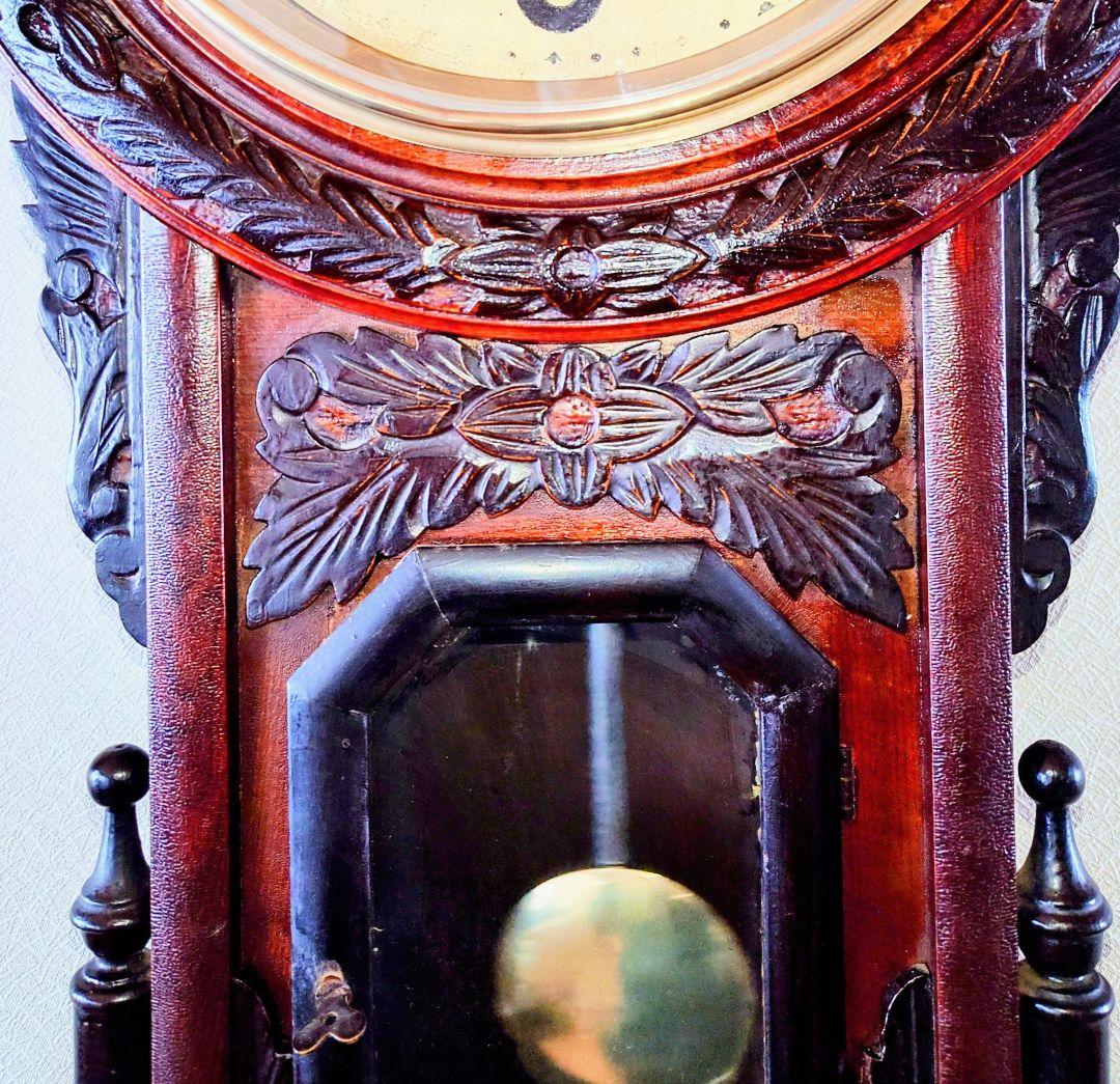 〈稼働・美品〉横浜エムズイ商会　鎌倉彫り装飾ひまわり型ゼンマイ振り子時計　古時計