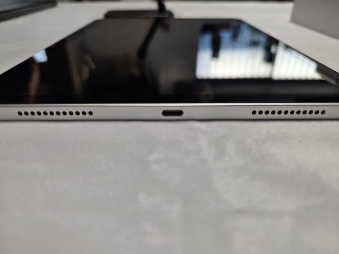 第10世代iPad Wi-Fiモデル　Apple Penci(USB-C)セット