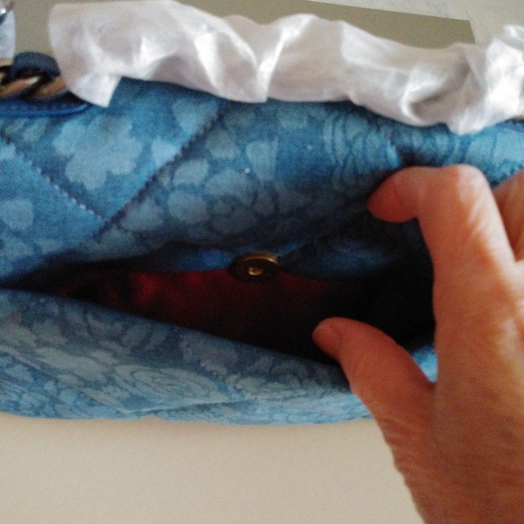 CHANEL ノベルティ青 キルティング デニム地ショルダーバッグ