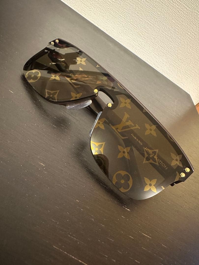 Louis Vuitton サングラスワイメア（Z1485E)