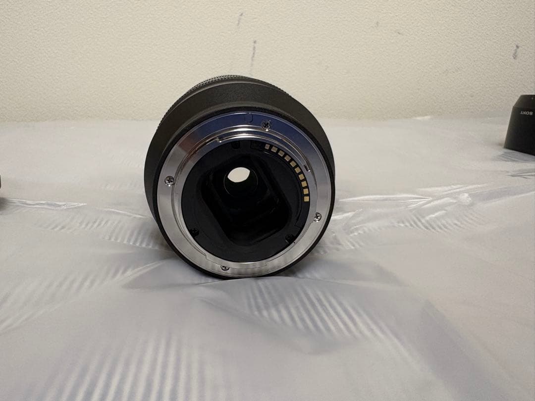 Sony E 45-6.3/70-350 G OSS ズームレンズ