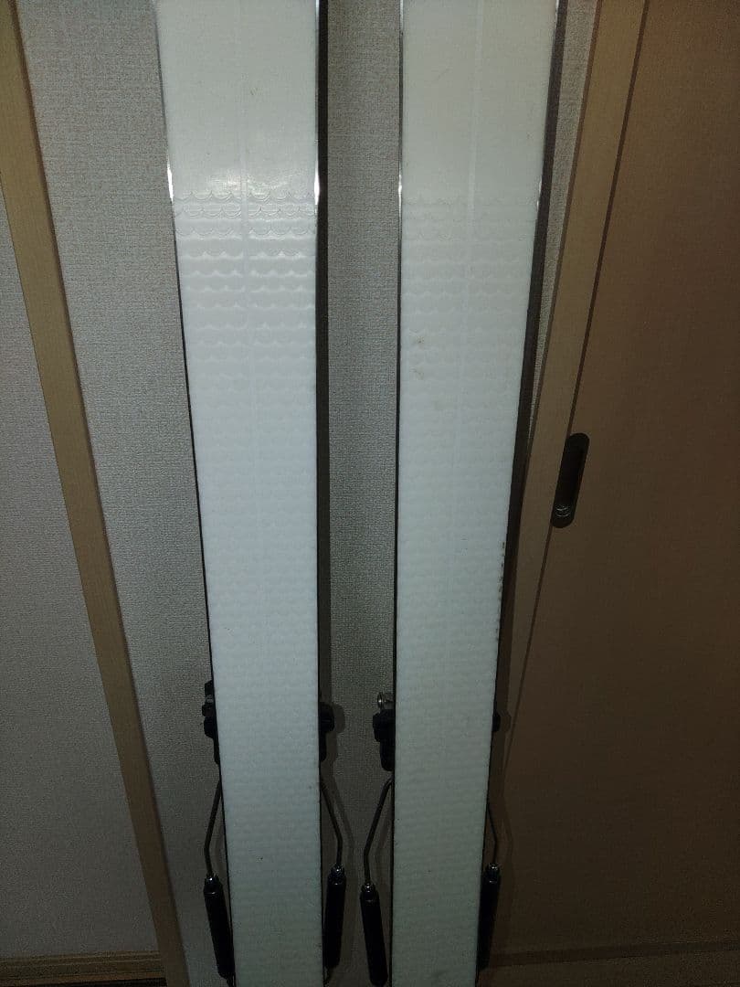 ROSSIGNOL BC100 スキー 板 ビィンディング付き、ポジウロコ。