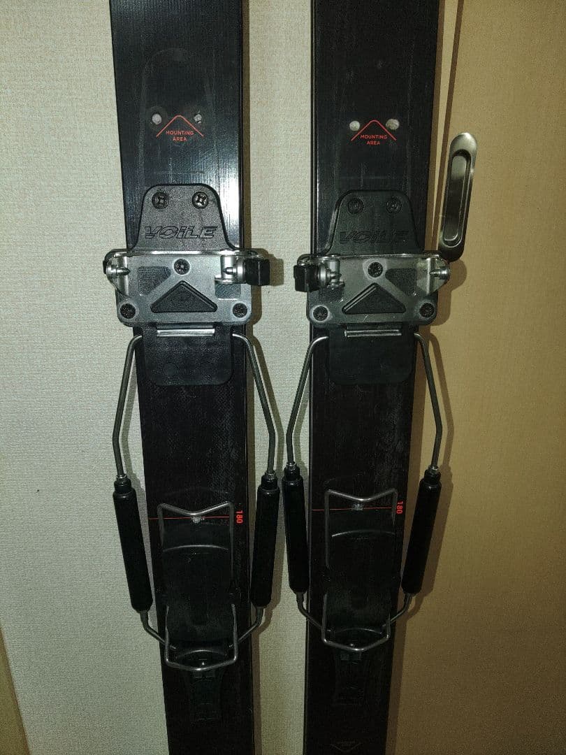 ROSSIGNOL BC100 スキー 板 ビィンディング付き、ポジウロコ。