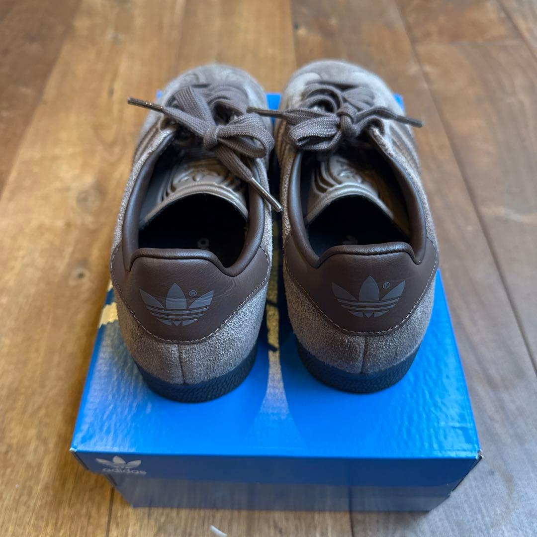 adidas GAZELLE ガゼル