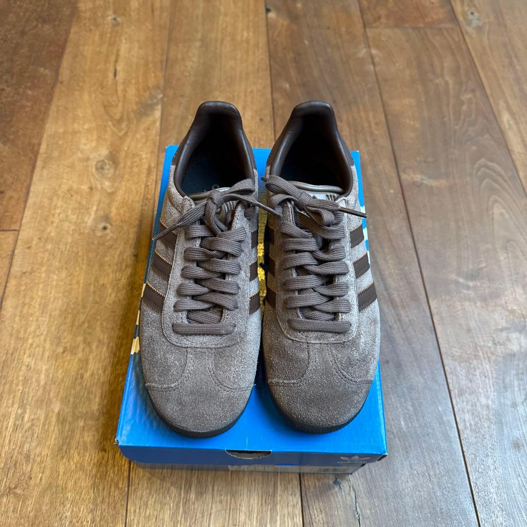 adidas GAZELLE ガゼル