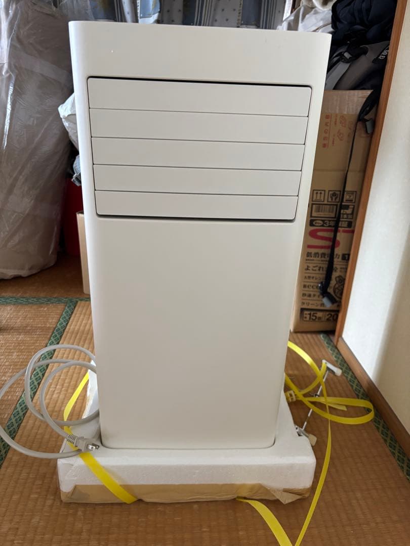 [美品】アイリスオーヤマ ポータブルクーラー　2024年製　IPK-2304S