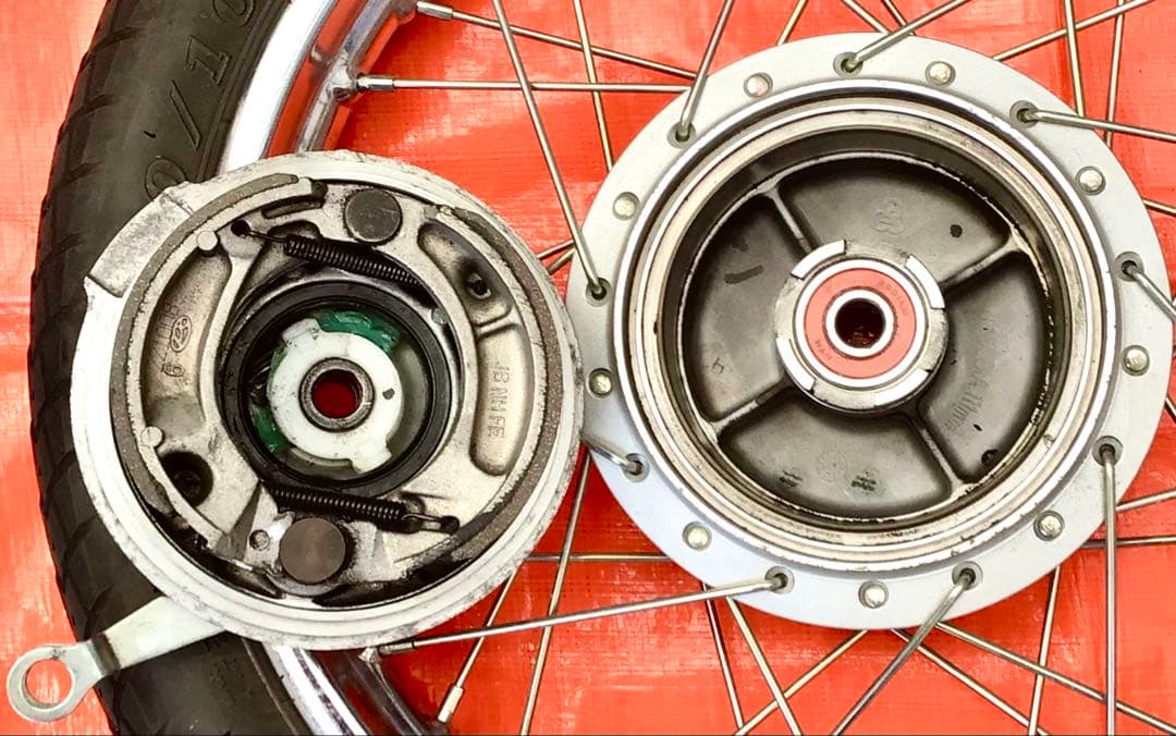 ★きれい★ スーパーカブプロ 前後ホイール/ ブレーキパネル付