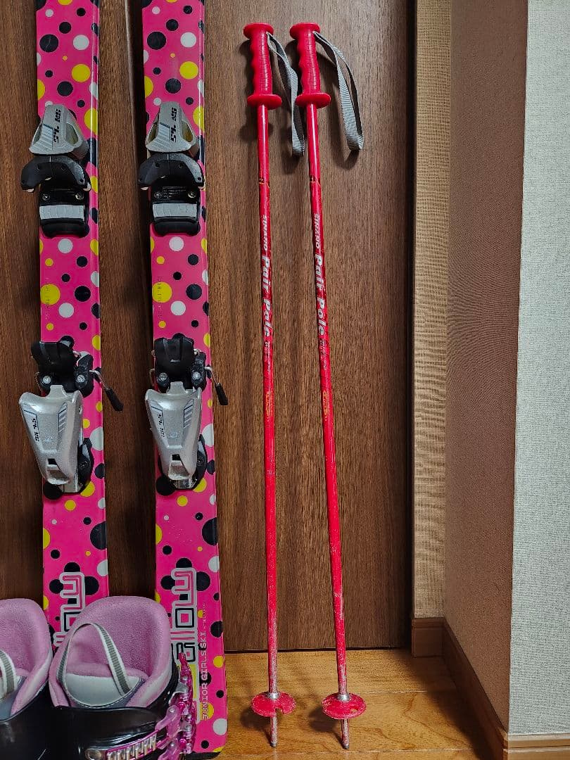 送料無料 スワロー　ジュニア用スキーセット130cm ブーツ22cm　ストック