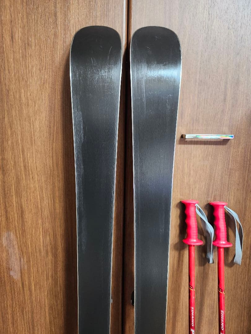 送料無料 スワロー　ジュニア用スキーセット130cm ブーツ22cm　ストック