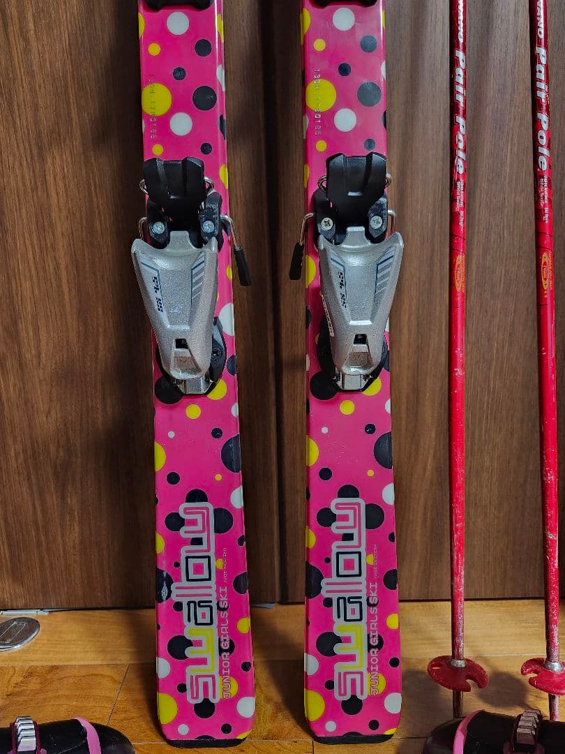 送料無料 スワロー　ジュニア用スキーセット130cm ブーツ22cm　ストック