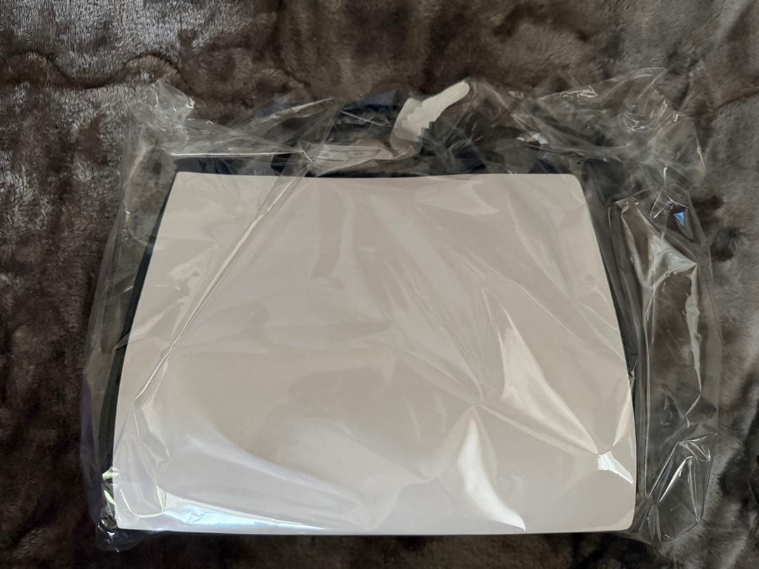 r*a様 ミシェルマカロン ノベルティ キルティング刺繍ミニトートバッグ ブラッ