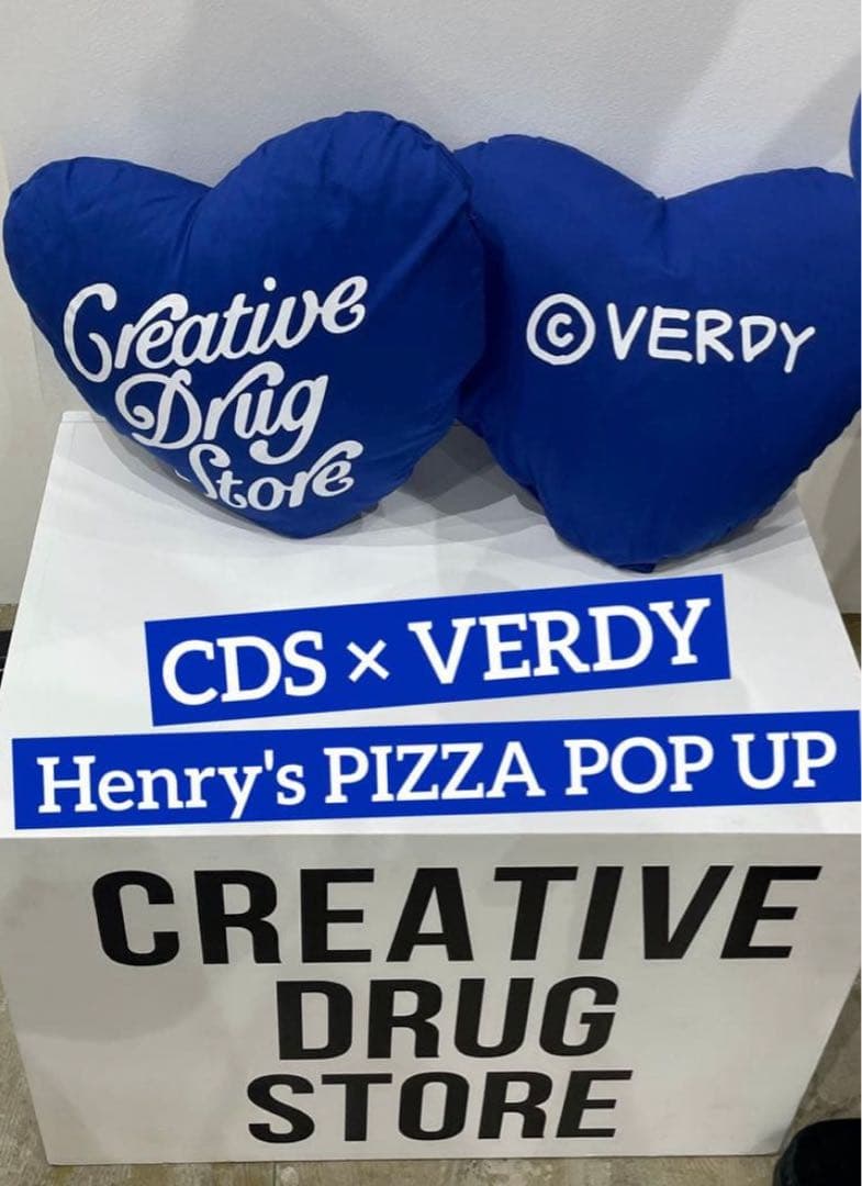 CREATIVEDRUGSTORExVERDY PillowBlue クッション