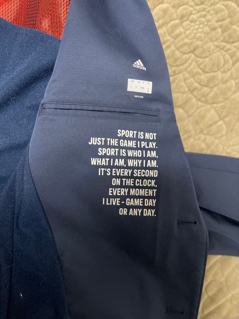 激レア　adidas スポーツスーツ ネイビー　セットアップ