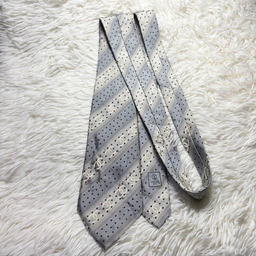 【美品】CHANEL ネクタイ　ココマーク　CC柄