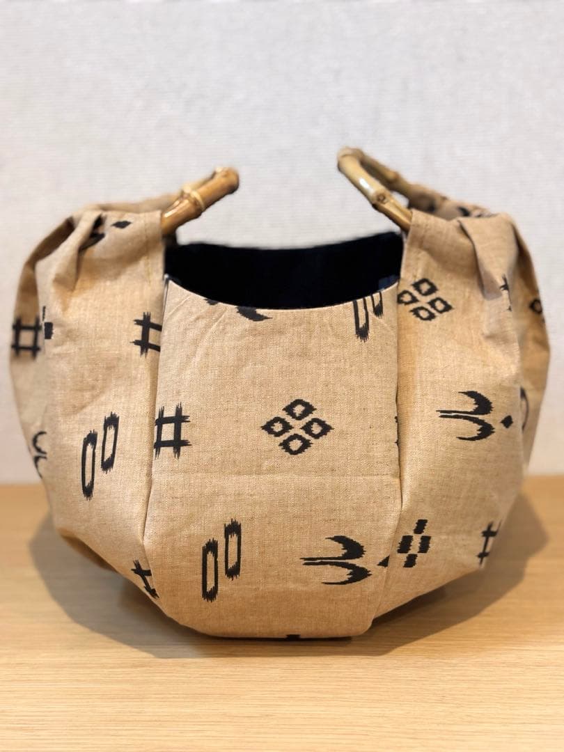 琉球柄　沖縄絣柄　琉球絣ベージュ和装バック・着物バック　入学卒業結婚式七五三振袖