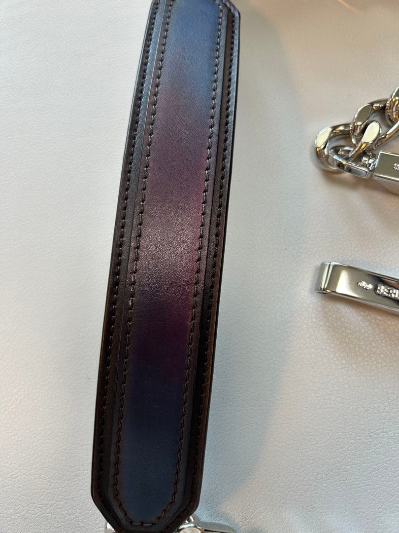 ベルルッティ　メタルチェーン　ショルダー　ストラップ