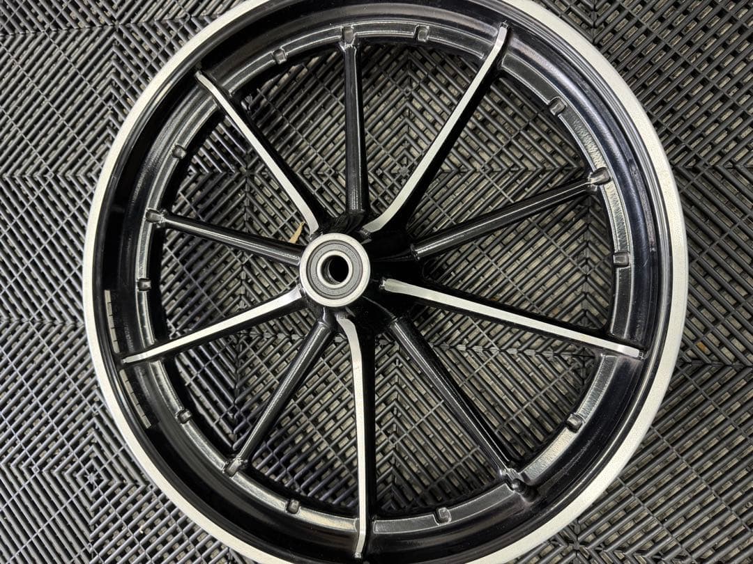 ハーレー　ブレイクアウト　純正ホイール　FXSB