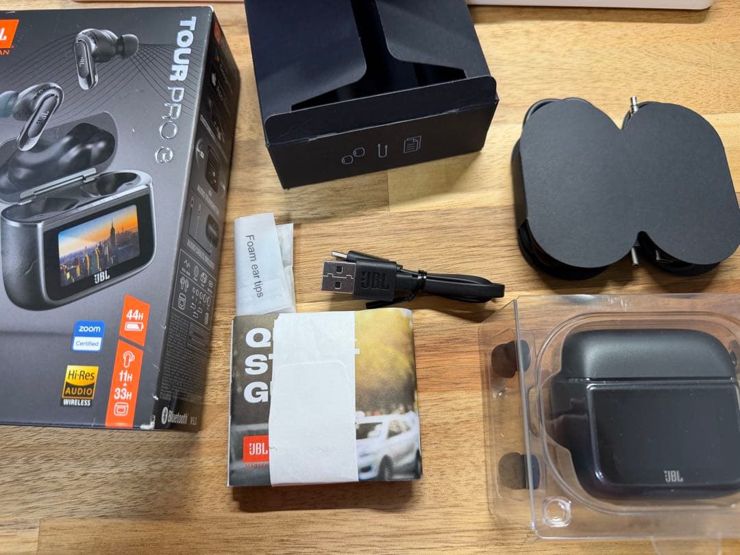 美品 JBL Tour Pro 3 JBLTOURPRO3BLK Black