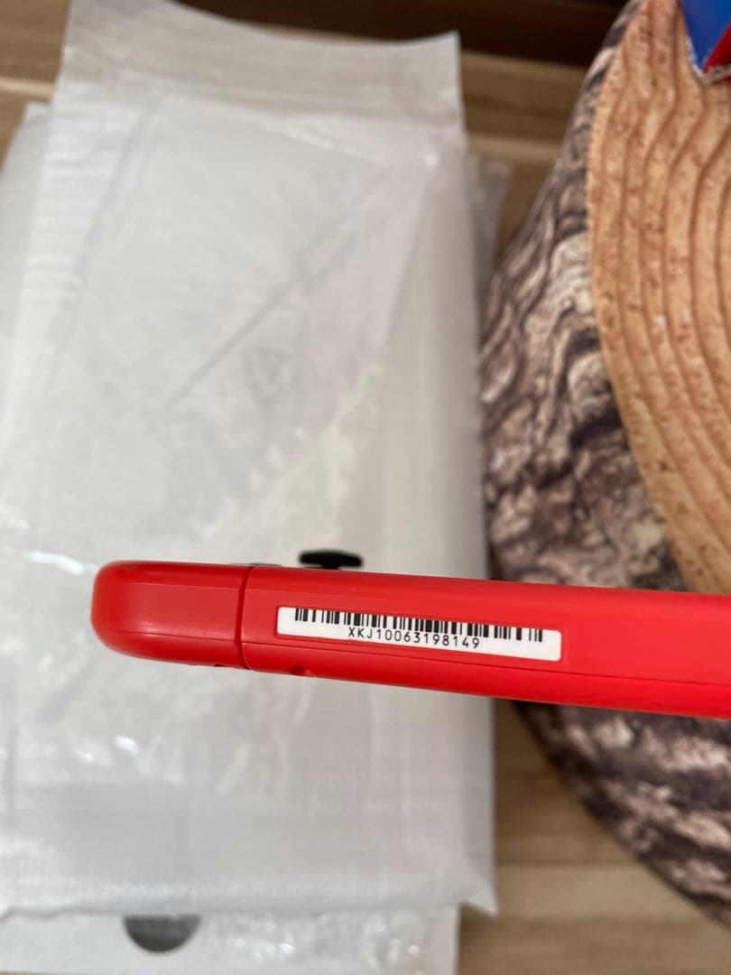 Nintendo Switch ニンテンドースイッチ本体　マリオレッド