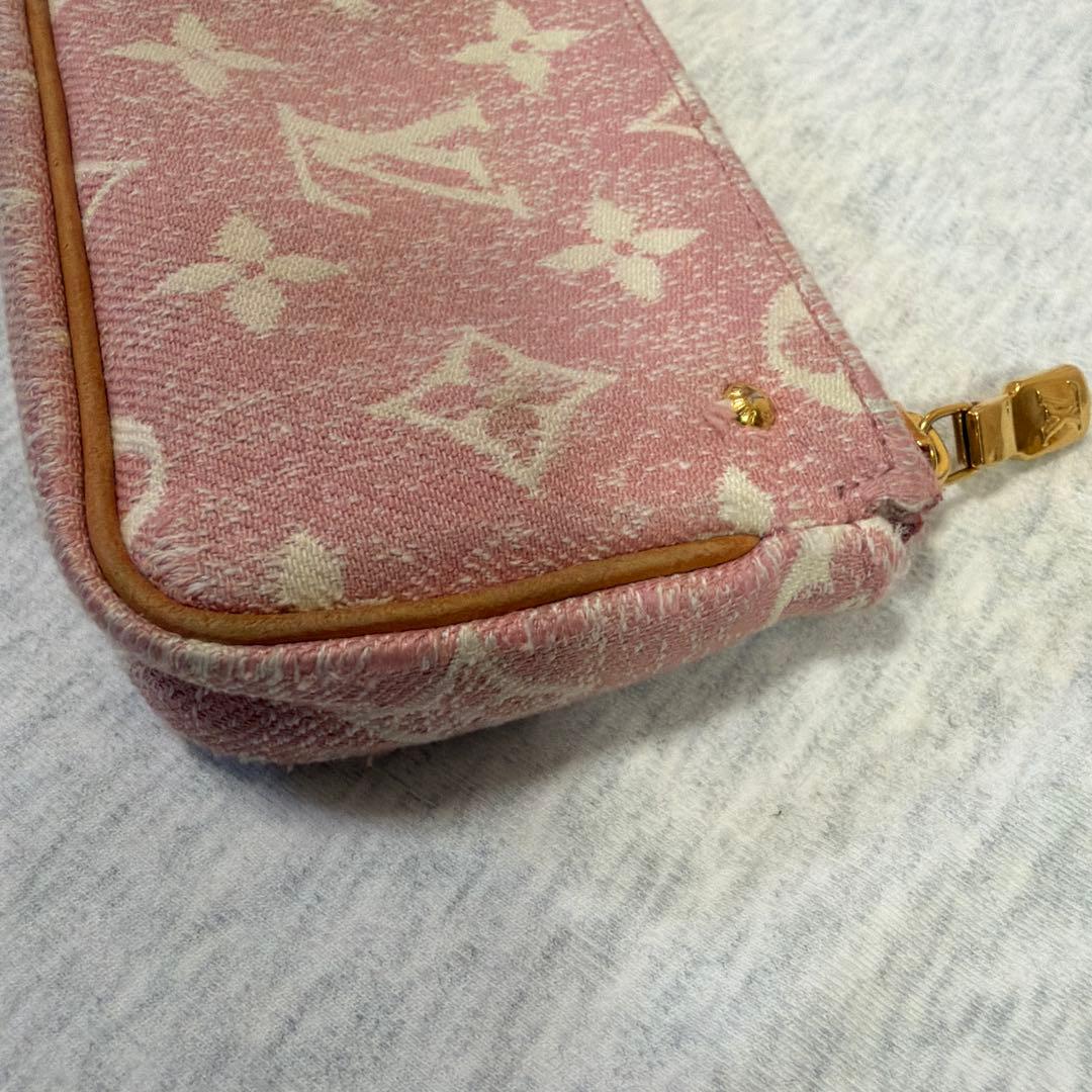 LOUIS VUITTON ピンク キーケース　デニム生地