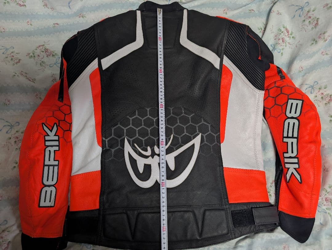 新品　ベリック　レザージャケット　52サイズ　黒／白／赤　LL　BERIK