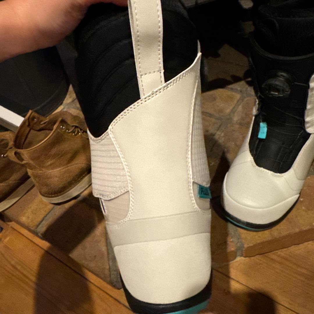 Flux LB-BOAシステム スノーボードブーツ