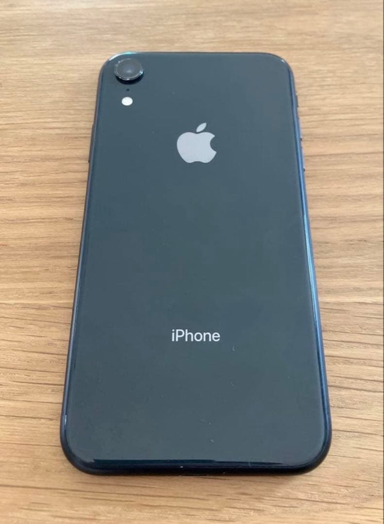 iPhone XR ブラック SIMロックなし 64GB 本体のみ