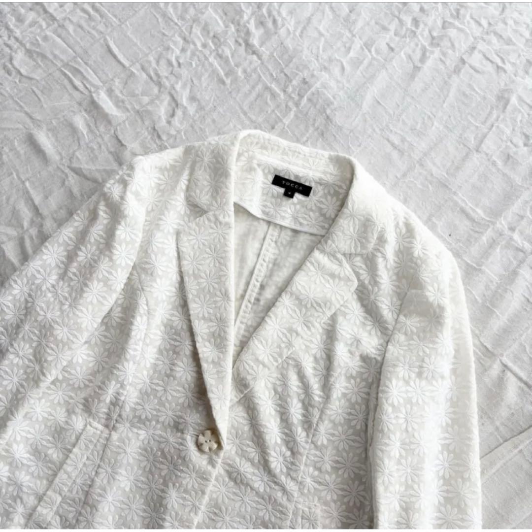 【美品】 TOCCA(トッカ) ジャケット 花柄刺繍 ショート丈