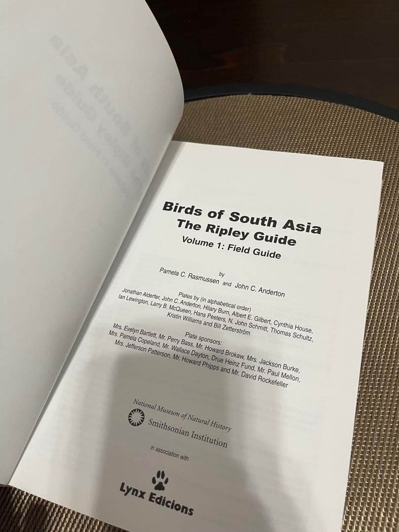 洋書 Birds of South Asia: The Ripley Guide