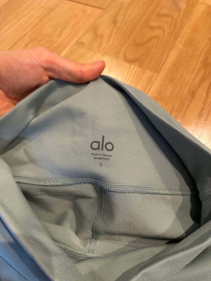 Alo Yoga ボタニカルグリーン ヨガウェアセット