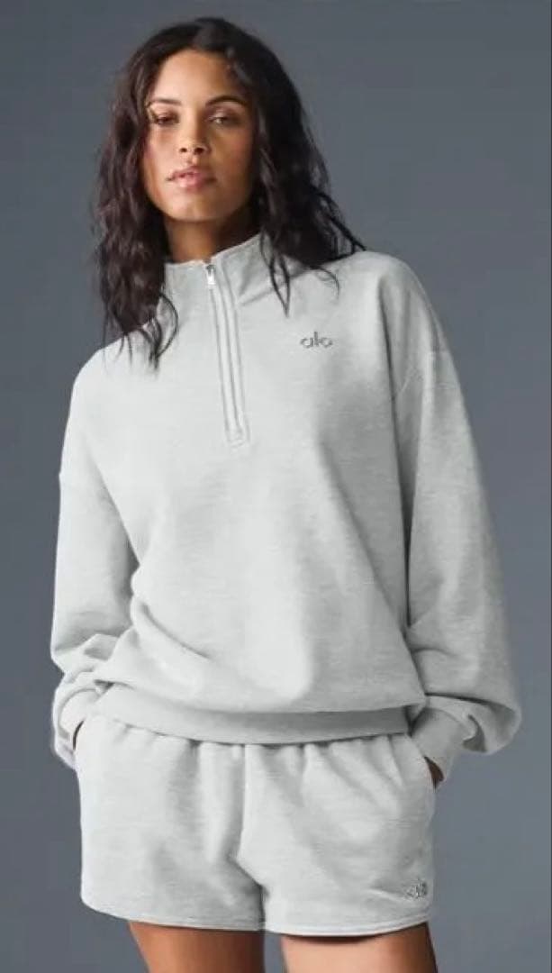 未使用　Alo グレー 1/4ジップ スウェット