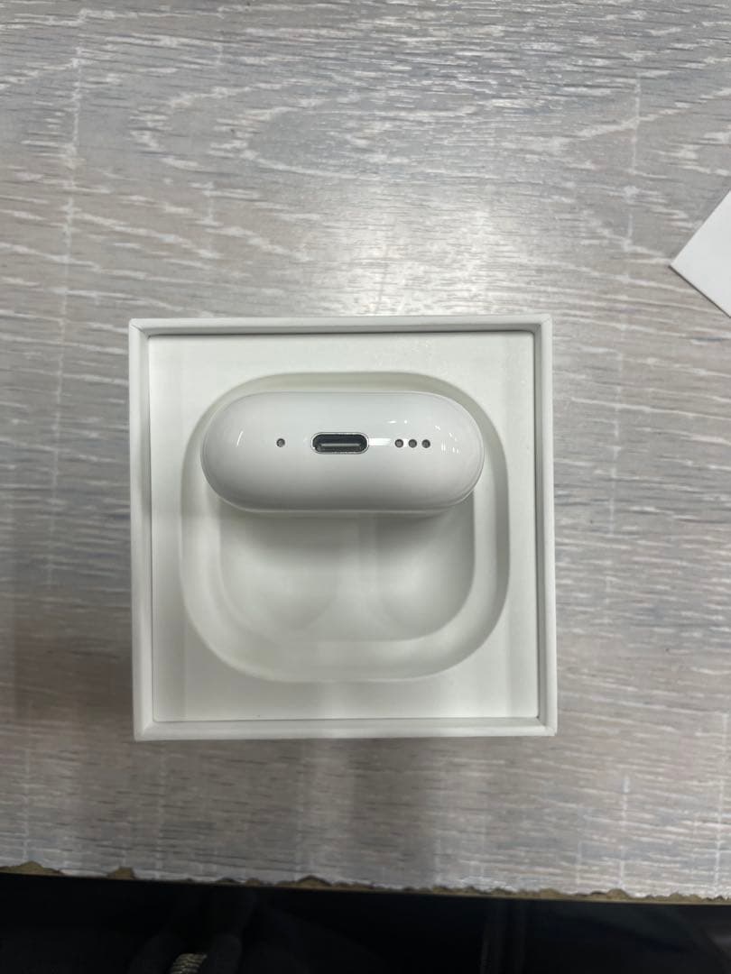 AirPods4 アクティブノイズキャンセリング搭載モデル