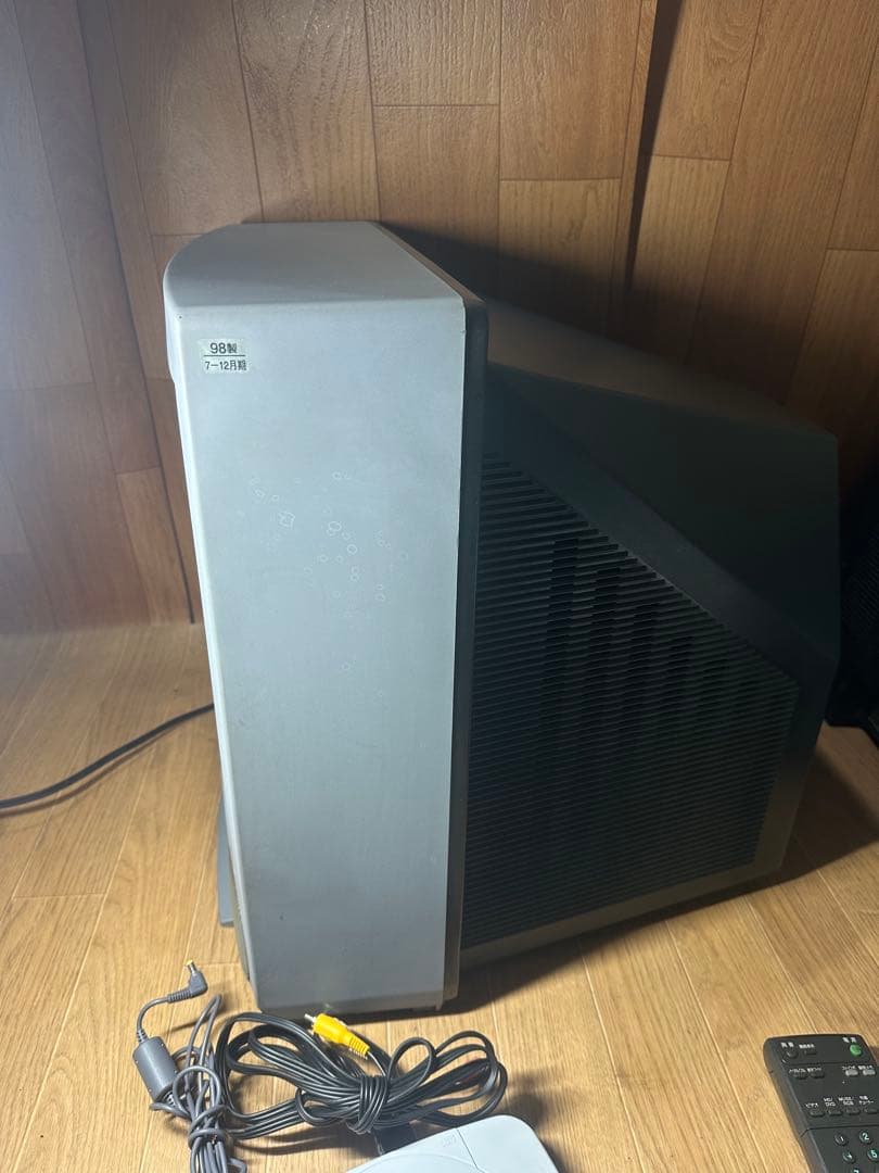 希少なソニー RGB KV-21SP1 トリニトロンカラーテレビ、1998年製