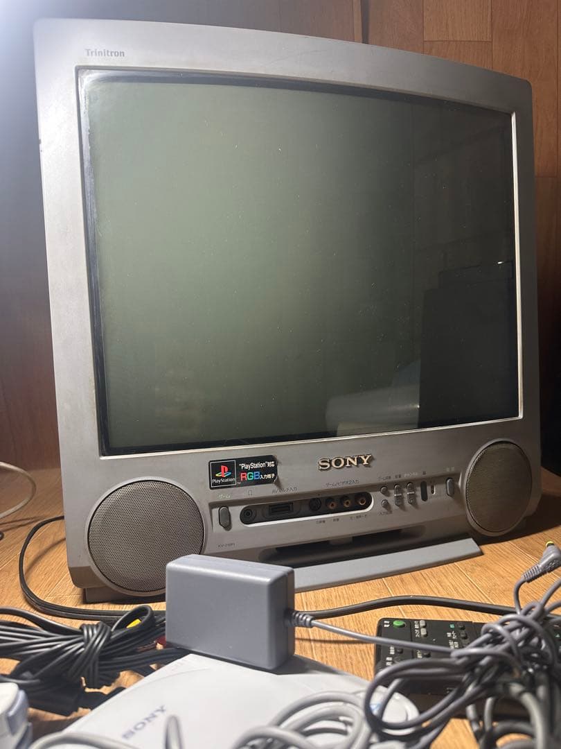 希少なソニー RGB KV-21SP1 トリニトロンカラーテレビ、1998年製