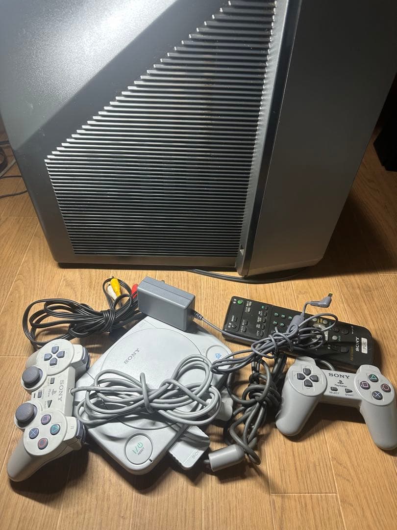 希少なソニー RGB KV-21SP1 トリニトロンカラーテレビ、1998年製