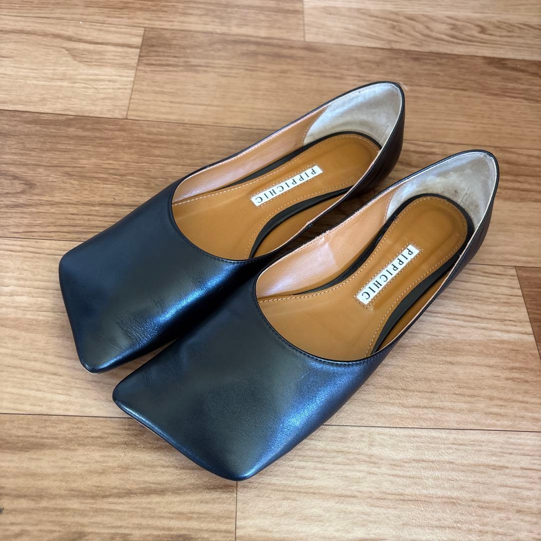 ピッピシック LINDA スクエアトゥ　フラットパンプス　23.5